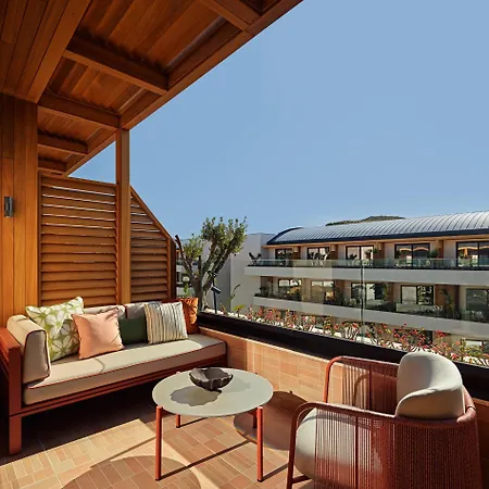 Xo Cape Arnna 5*