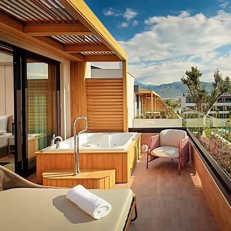 فندق Xo Cape Arnna 5*
