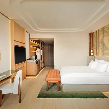 Xo Cape Arnna Hotel