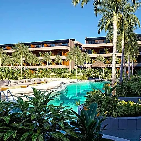 Xo Cape Arnna Otel