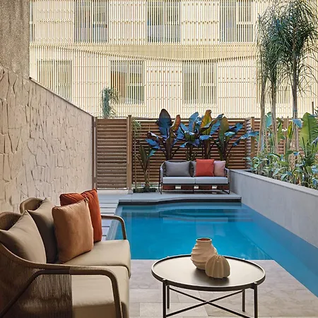 Xo Cape Arnna ホテル フェティエ